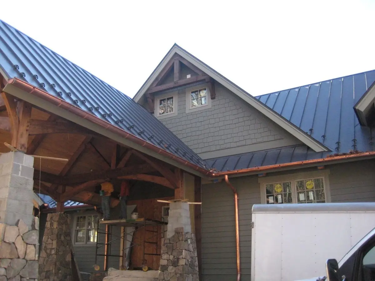 Craftsman Roofing team delivering quality roofing work in Silsbee